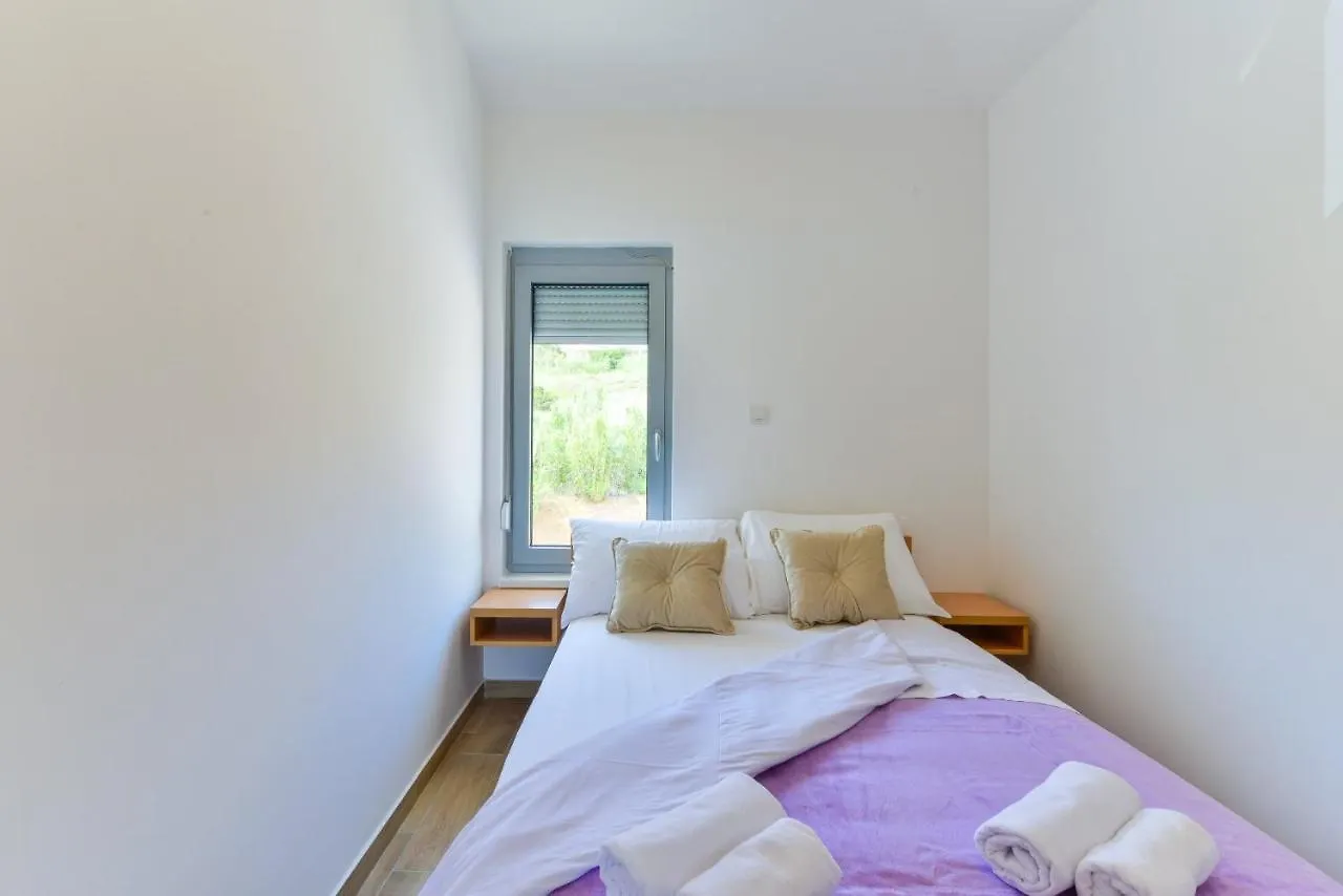 Crowonder Pag View Apartments With Amazing Scenery Pag Town Croatia